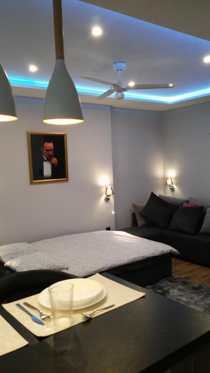A3Xd Apartament Çestohova Dış mekan fotoğraf