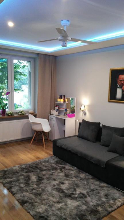 A3Xd Apartament Çestohova Dış mekan fotoğraf